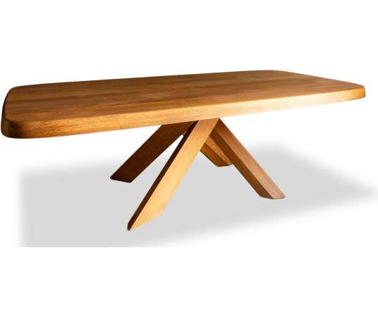 Pierre Chapo. Table de salle à manger modèle «&nbsp;T35D&nbsp;», en chêne blond.