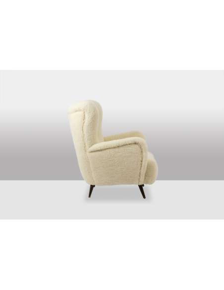 Fauteuil, ou bergère, avec son tissu à bouclettes. Années 1950 -Bozaart