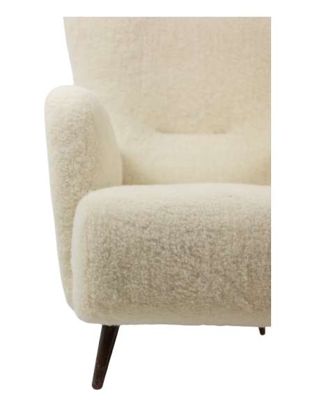 Armchair, or bergère, with its bouclette fabric. 1950s -Bozaart