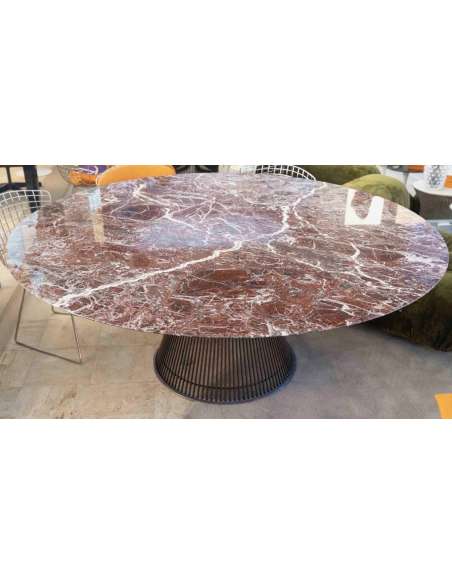 KNOLL éditions & PLATNER , table rondeØ 180 cm marbre Rouge Rubis -Bozaart