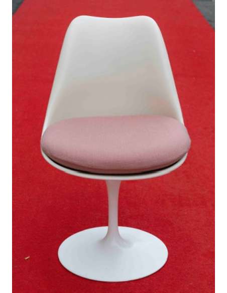 Eero Saarinen (1910–1961) & Knoll International (publisher) 6 swivel chairs -Bozaart