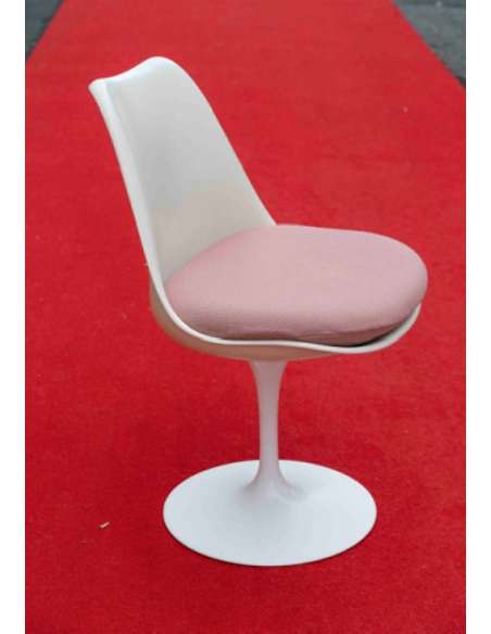 Eero Saarinen (1910–1961) & Knoll International (publisher) 6 swivel chairs -Bozaart