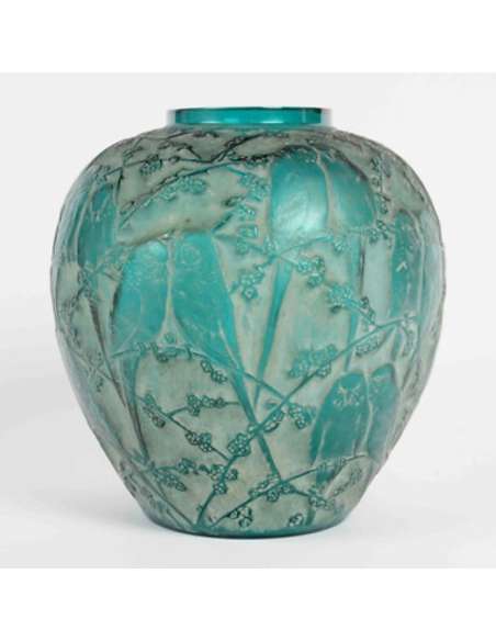1919 René Lalique - Green-tinted Parakeet Vase -Bozaart