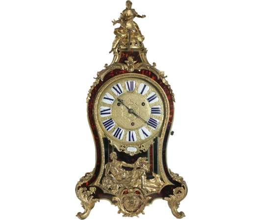 A Louis XV period (1724 / 1774) bracket clock. 18th century.