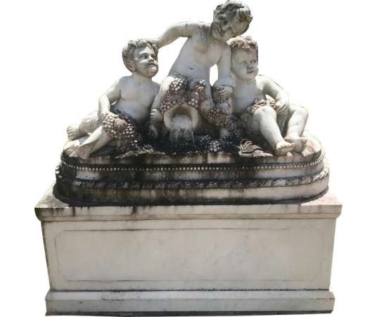 Magnifique groupe en marbre blanc statuaire représentant des enfants