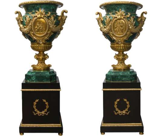 Pair of malachite medicis vases - Louis XVI style - Objets d'art