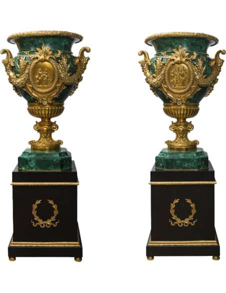 Pair of malachite medicis vases - Louis XVI style - Objets d'art-Bozaart