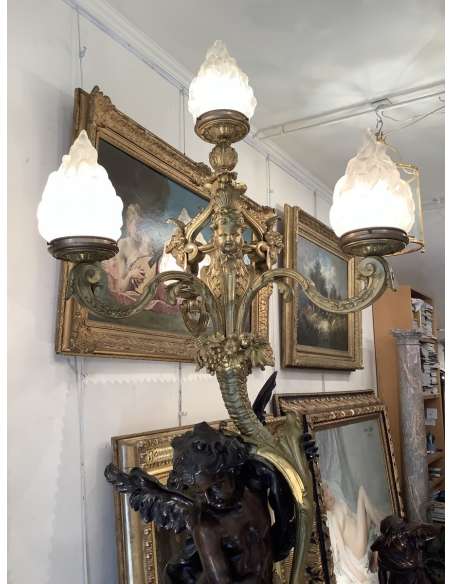 Important Gilded Bronze Torch - lamp posts-Bozaart