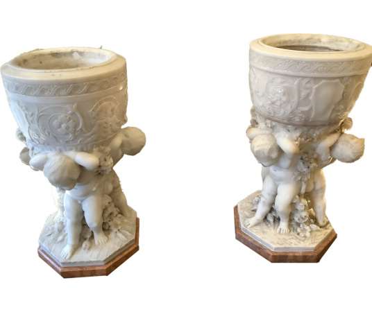 Pair Of Large Marble Cups Representing Lovers - marble and stone sculptures